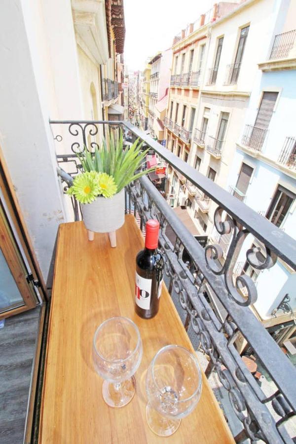 Apartamento De Diseno Centrico 5 Min Playa Alicante Buitenkant foto
